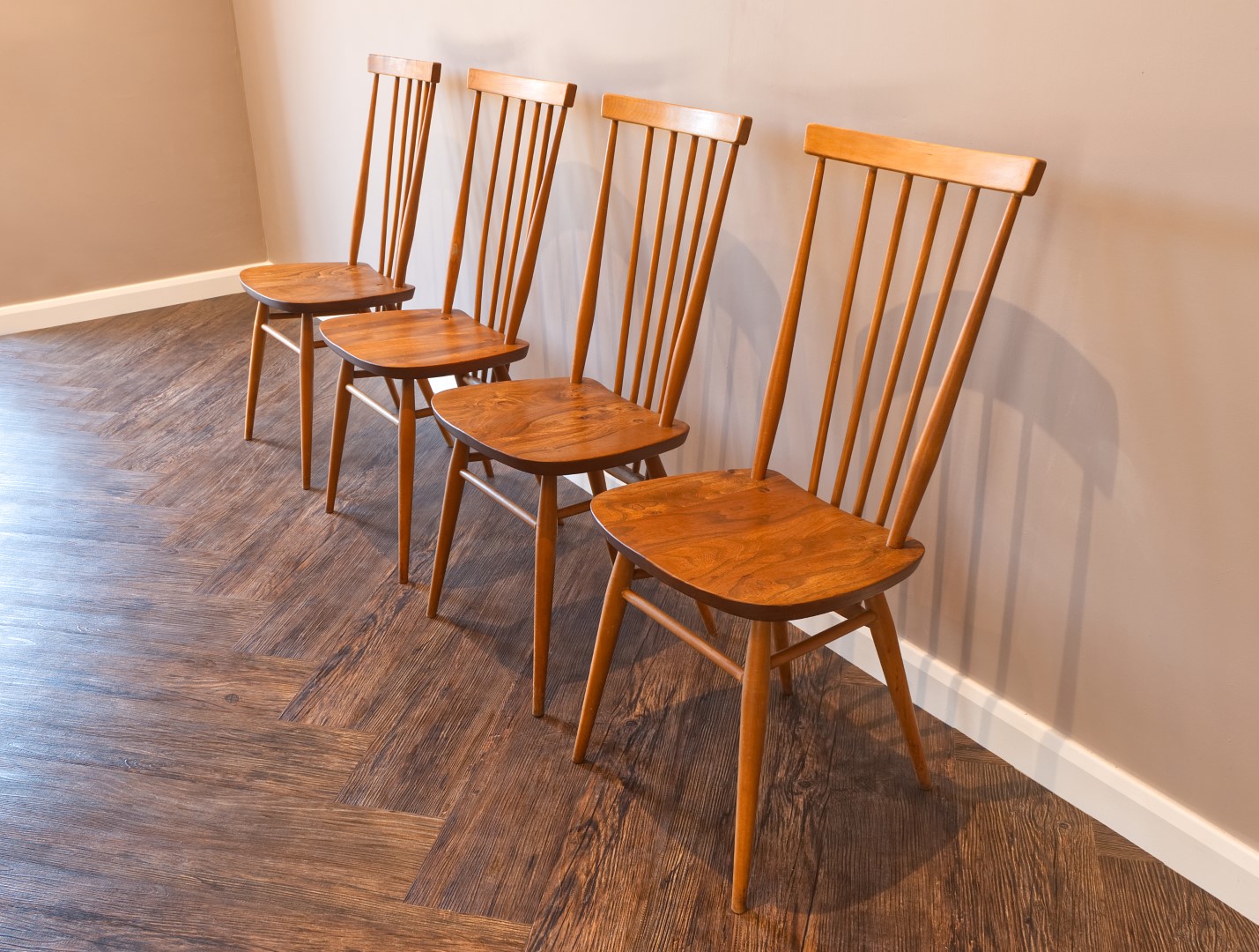 Repairing & Restoring Ercol Windsor 608 / 684 ? Dining Chairs Rag 'n' Bone Brown UK